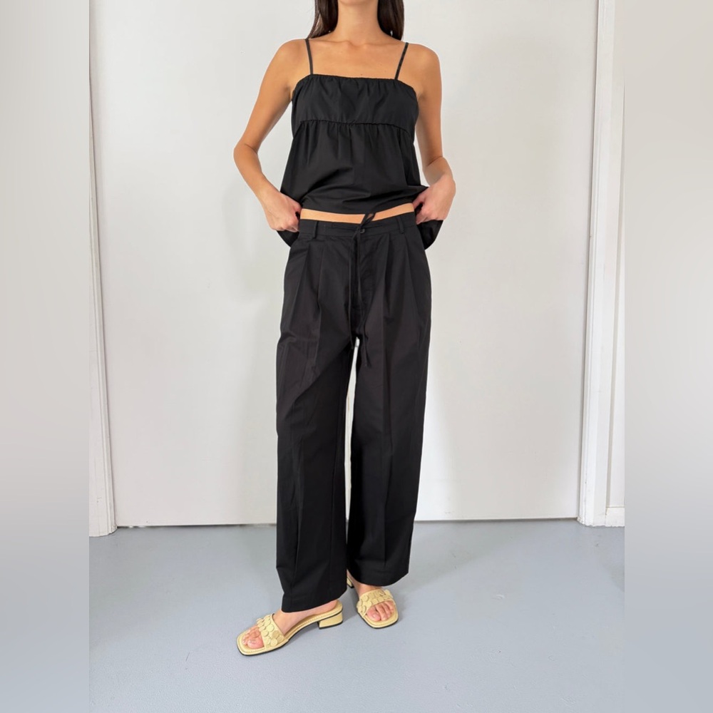 Black Women's Pants